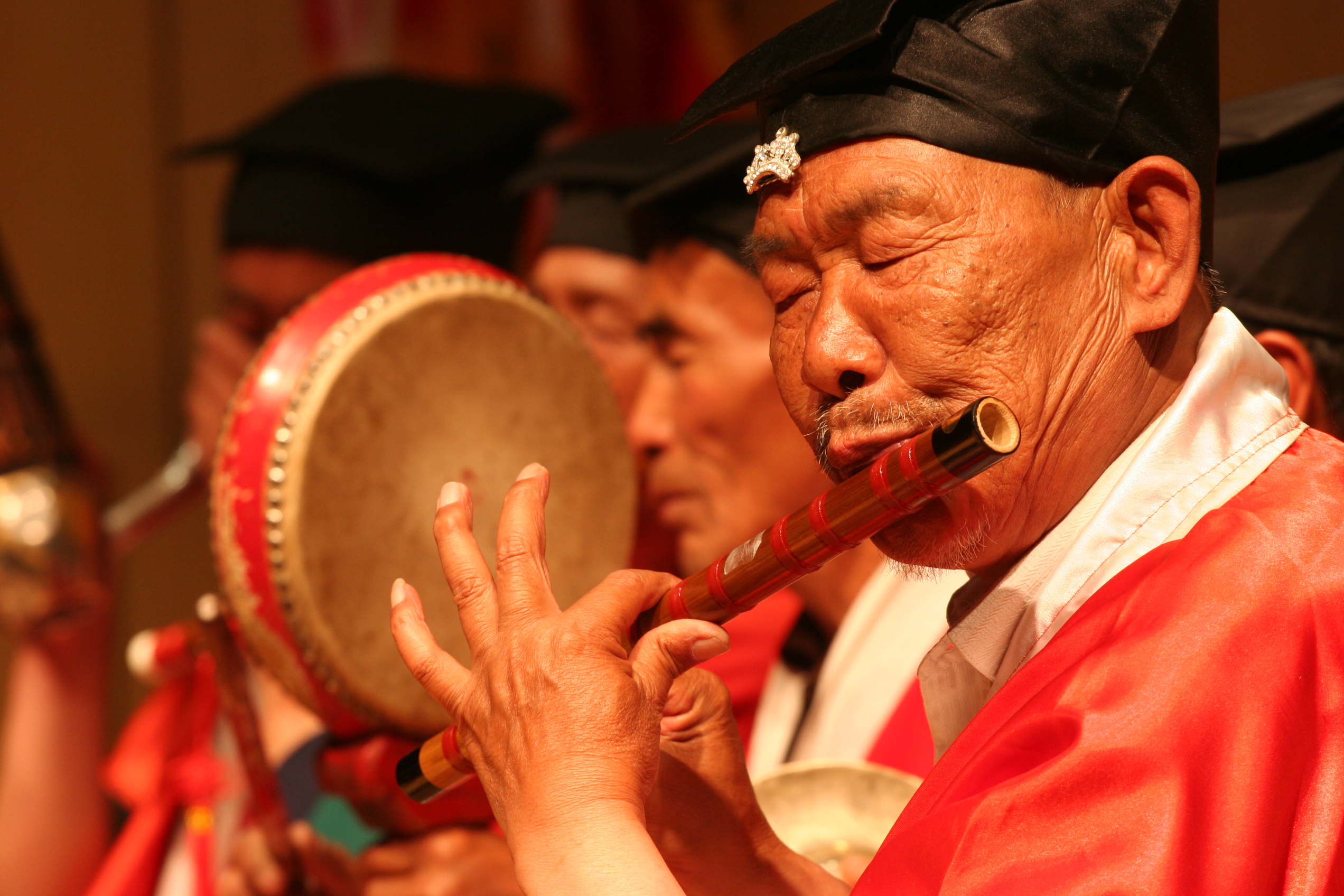 2008年5月，海峡两岸民俗文化节上，连江道士现场表演道教音乐 (1).jpg